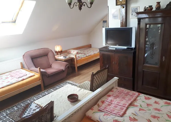 Chalupa, 3x Apartmany, 11 Luzek. شقة Sedlec-Prcice